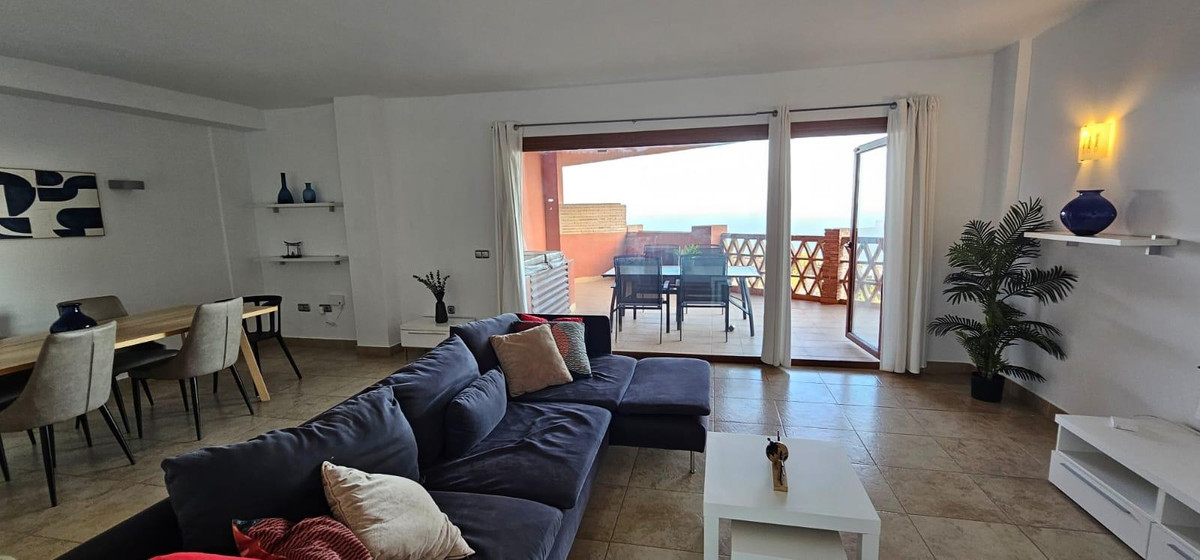 3 Bed Apartment for sale in Benalmadena Costa Del Sol, Málaga, Spain
