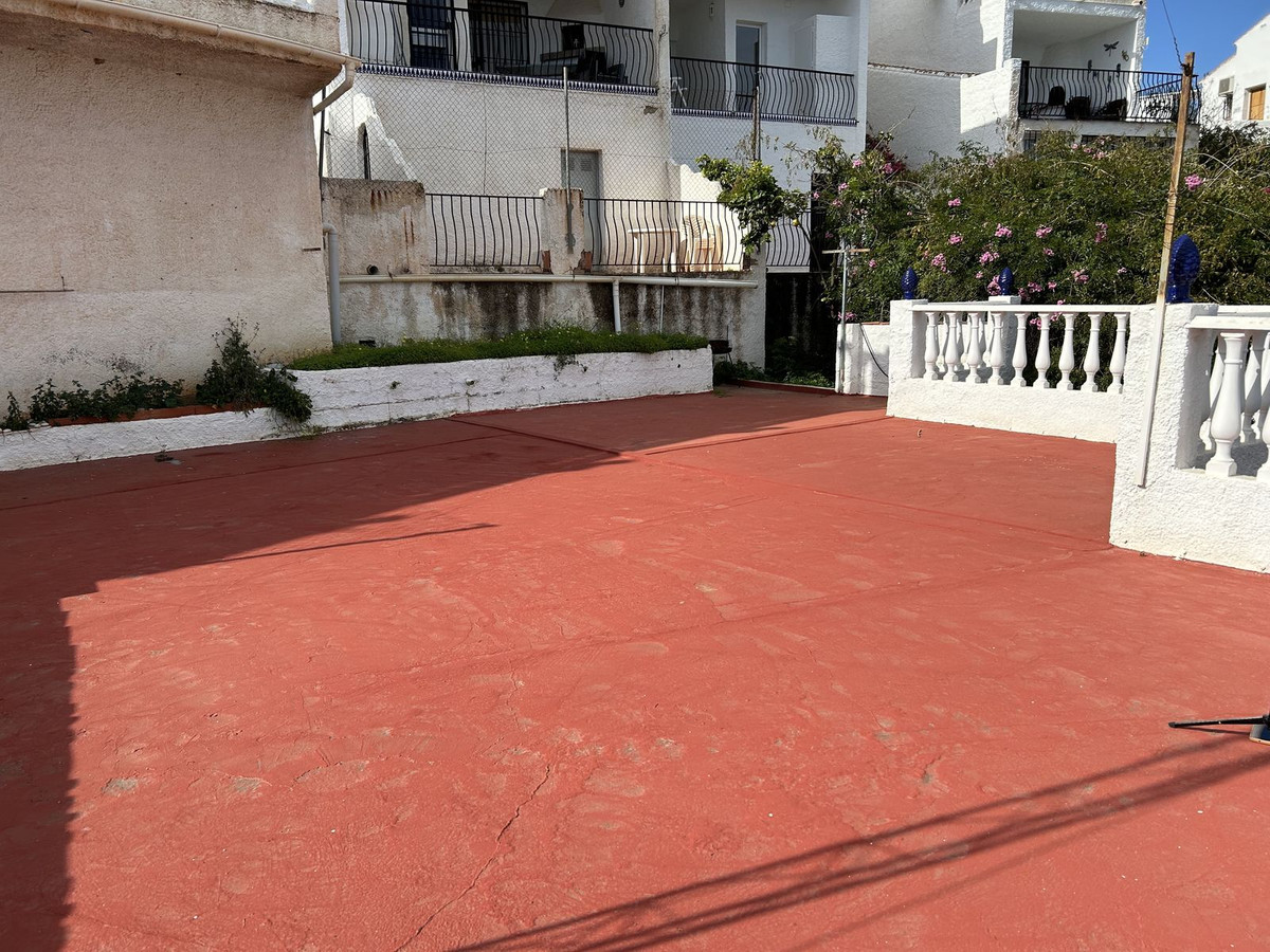 3 Bed Townhouse for sale in Nerja Costa Del Sol East, Málaga, Spain