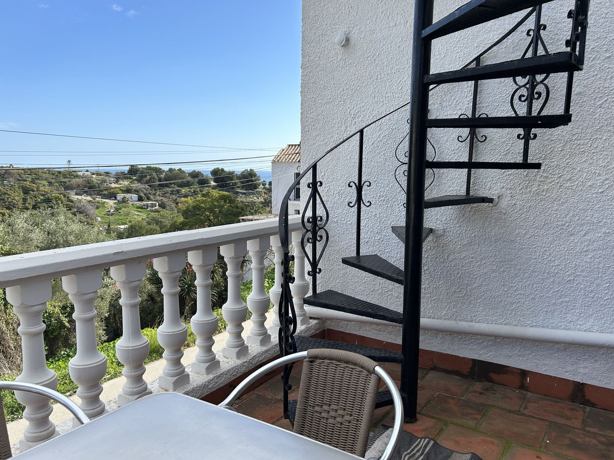 3 Bed Townhouse for sale in Nerja Costa Del Sol East, Málaga, Spain