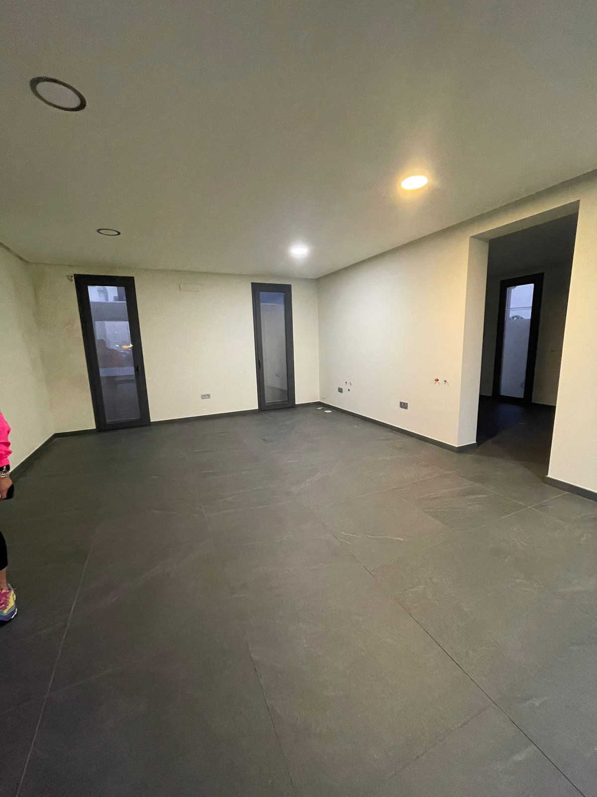 Commercial unit for sale in Marbella Costa Del Sol, Málaga, Spain