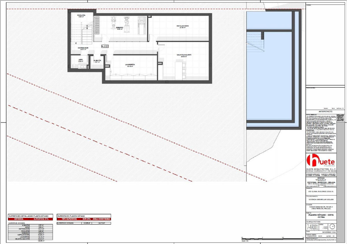 Se vende Villa - Chalet de 5 dormitorios en Costa Del Sol, Cadiz, España