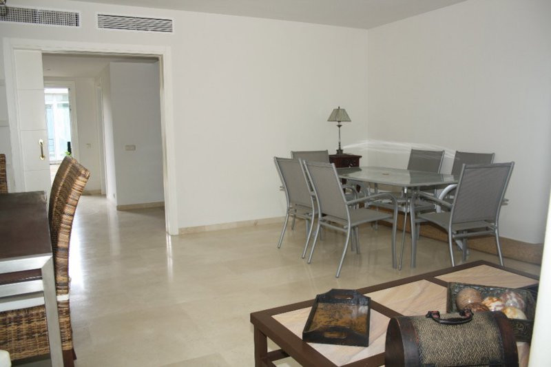 3 Bed Apartment for sale in Estepona Costa Del Sol, Málaga, Spain