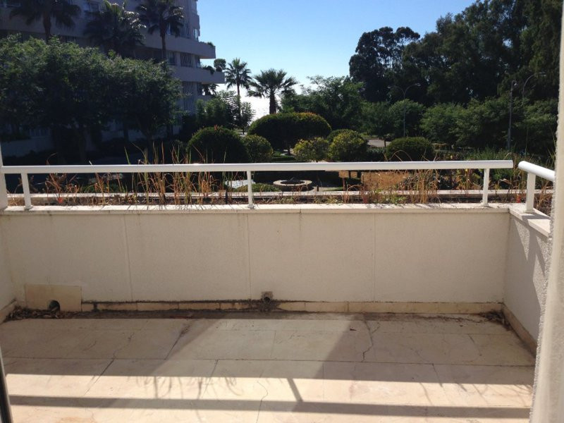 3 Bed Apartment for sale in Estepona Costa Del Sol, Málaga, Spain