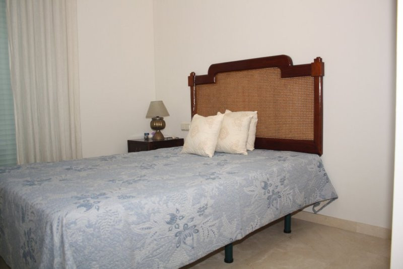 3 Bed Apartment for sale in Estepona Costa Del Sol, Málaga, Spain