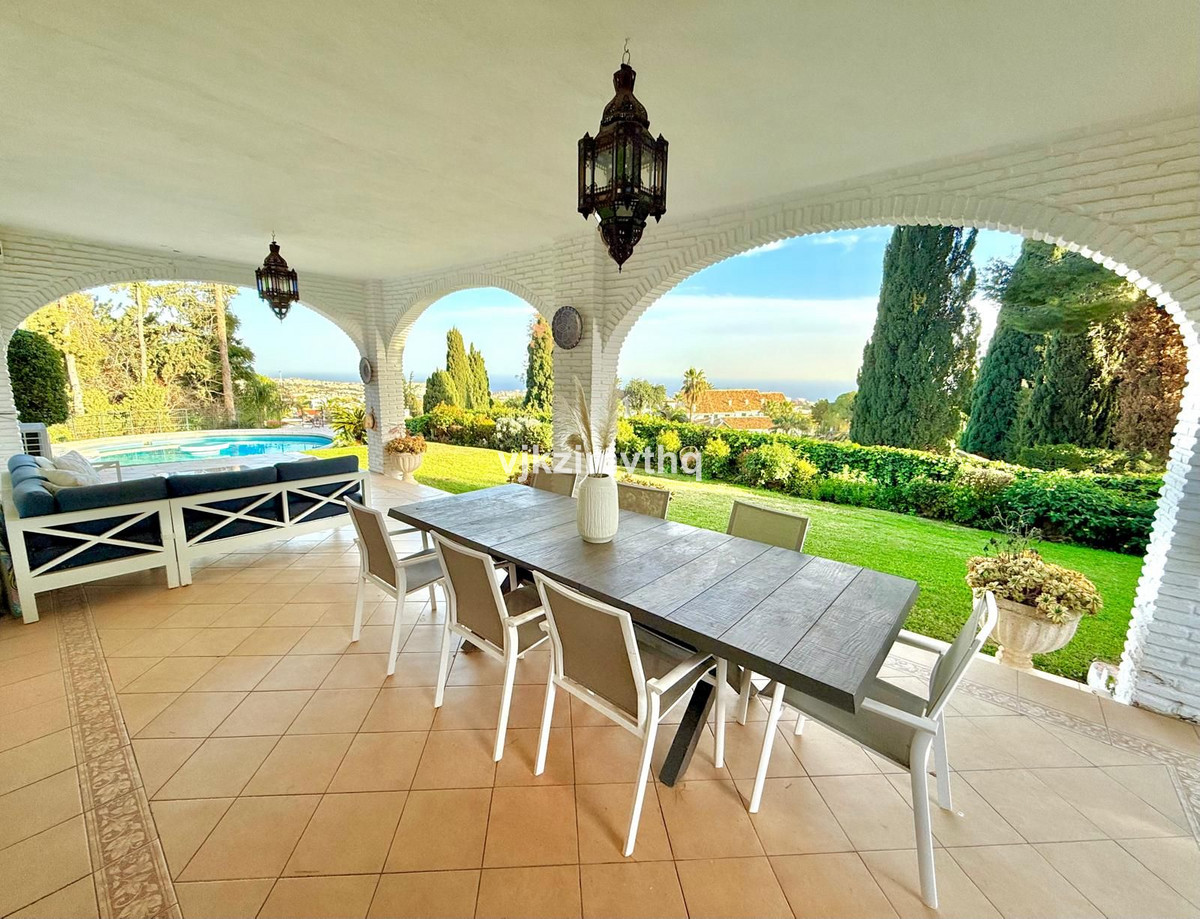 6 Bed Townhouse for sale in Benalmadena Pueblo Costa Del Sol, Málaga, Spain