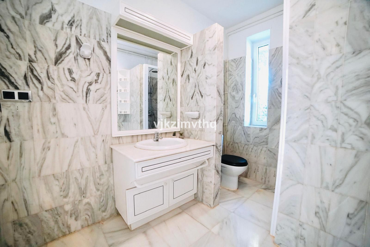6 Bed Townhouse for sale in Benalmadena Pueblo Costa Del Sol, Málaga, Spain
