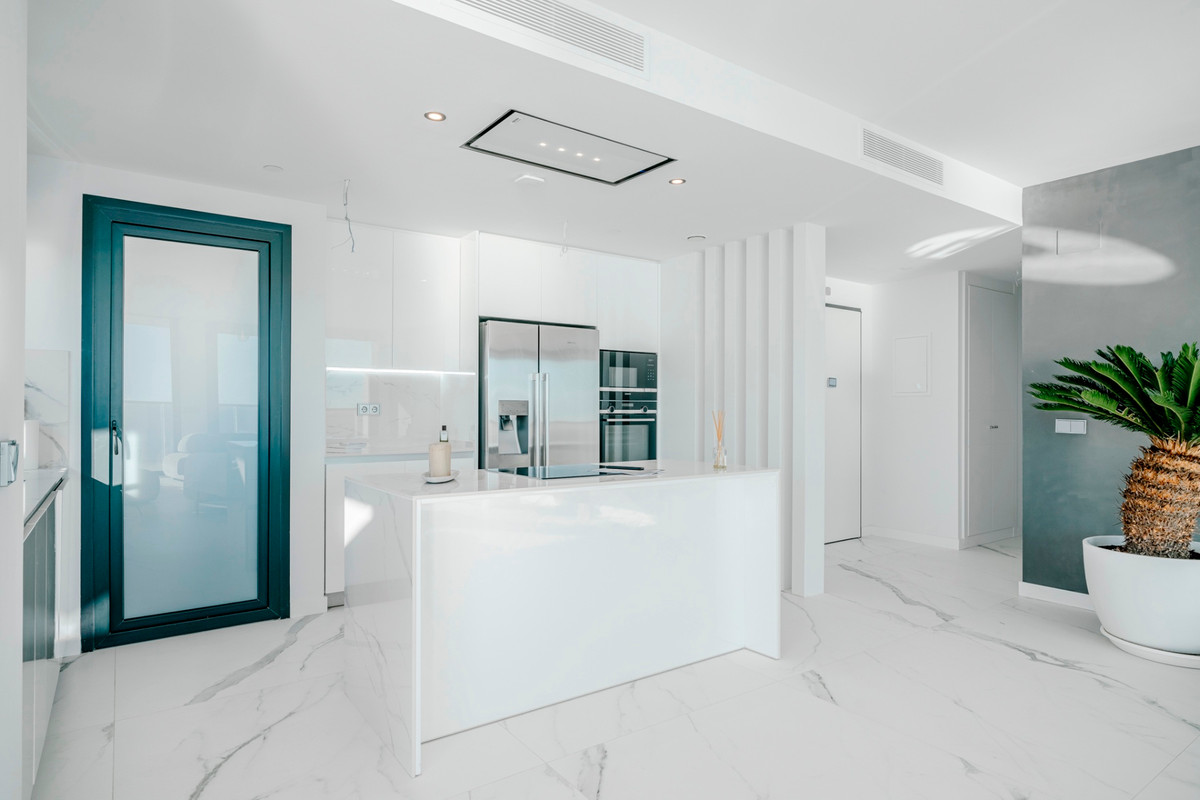 3 Bed Apartment for sale in Benidorm Costa Blanca, Alicante, Spain