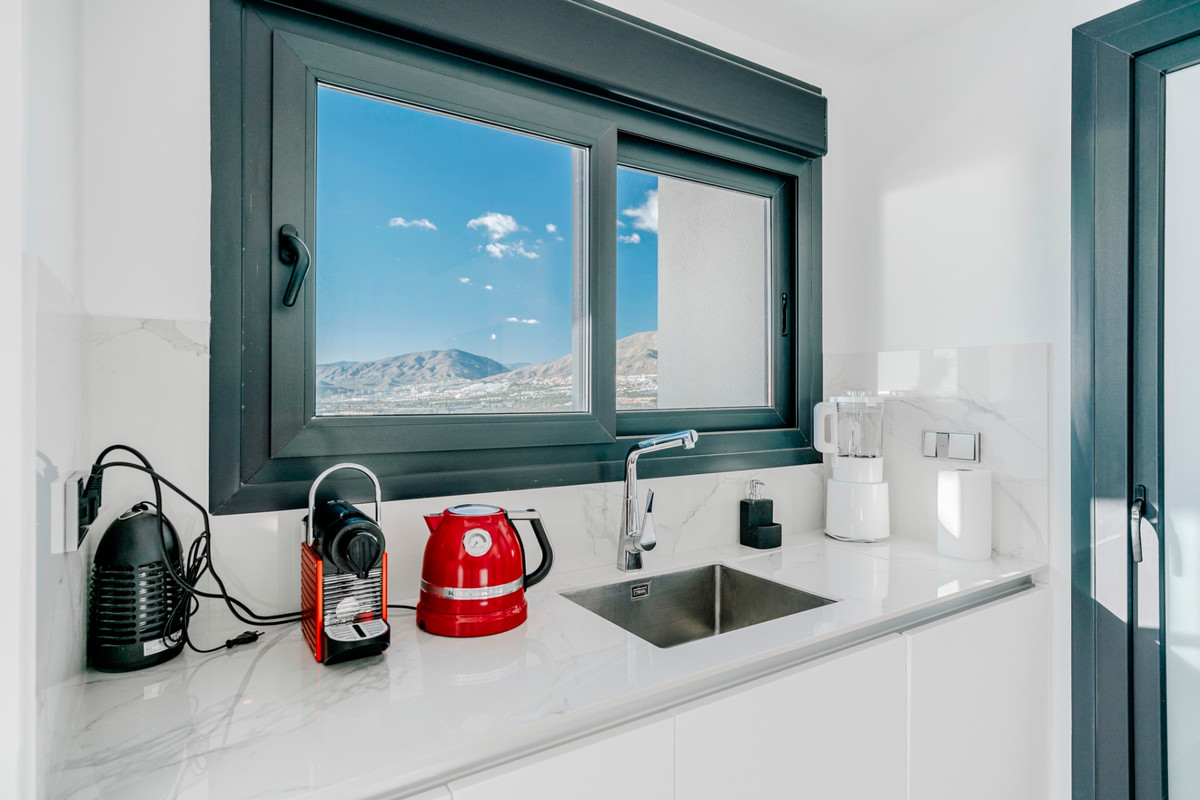 3 Bed Apartment for sale in Benidorm Costa Blanca, Alicante, Spain