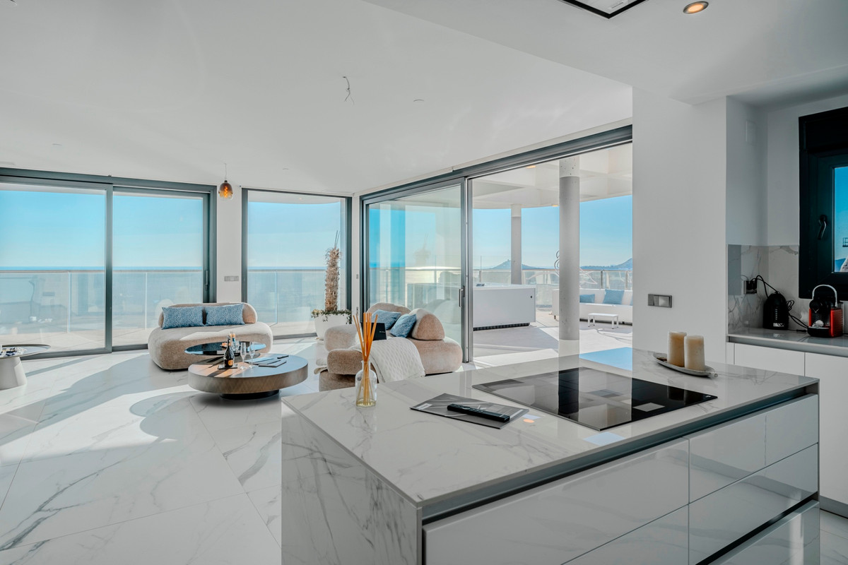 3 Bed Apartment for sale in Benidorm Costa Blanca, Alicante, Spain