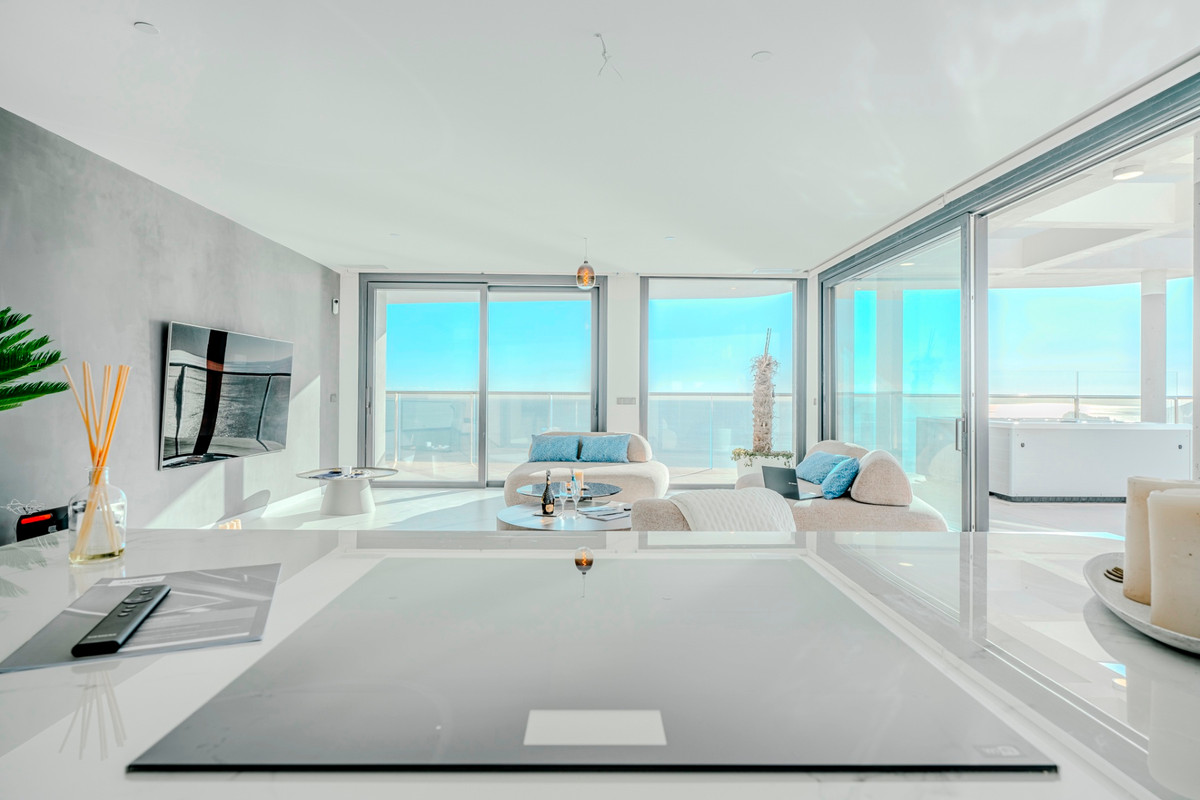 3 Bed Apartment for sale in Benidorm Costa Blanca, Alicante, Spain
