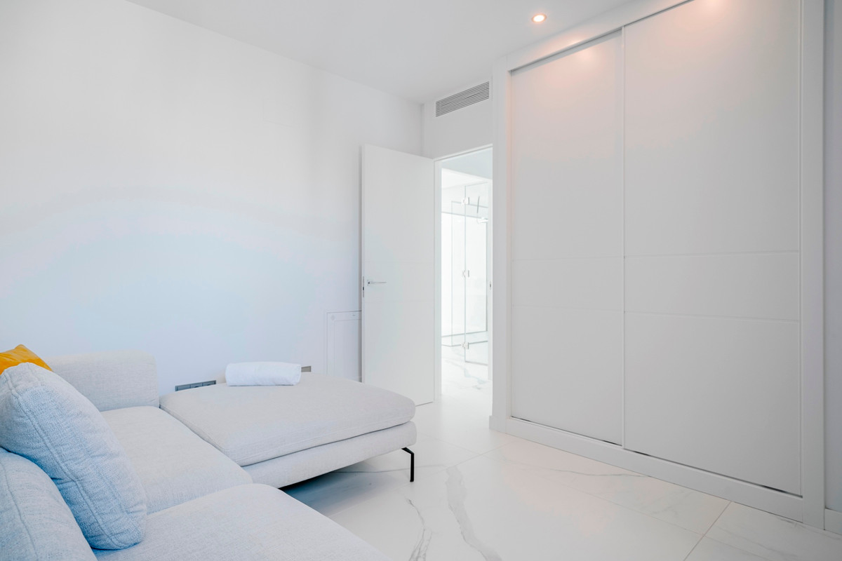 3 Bed Apartment for sale in Benidorm Costa Blanca, Alicante, Spain