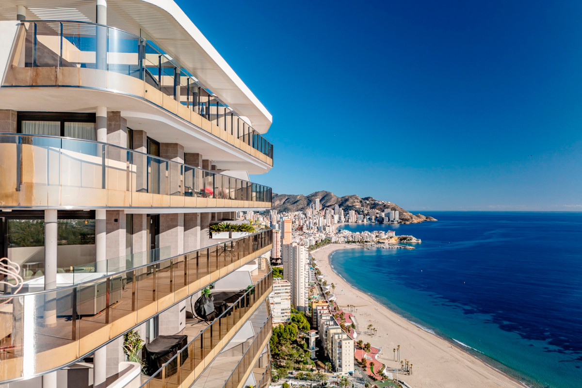 3 Bed Apartment for sale in Benidorm Costa Blanca, Alicante, Spain