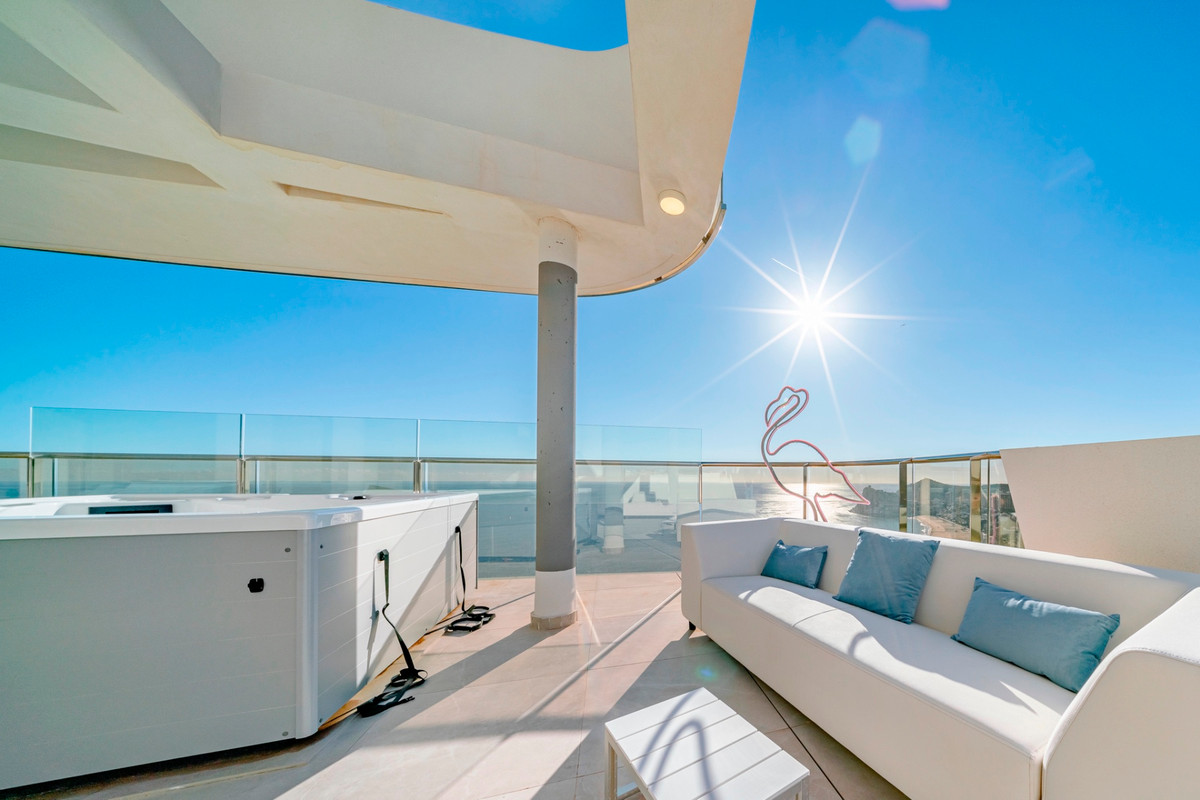 3 Bed Apartment for sale in Benidorm Costa Blanca, Alicante, Spain