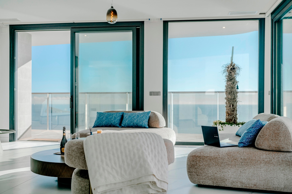3 Bed Apartment for sale in Benidorm Costa Blanca, Alicante, Spain