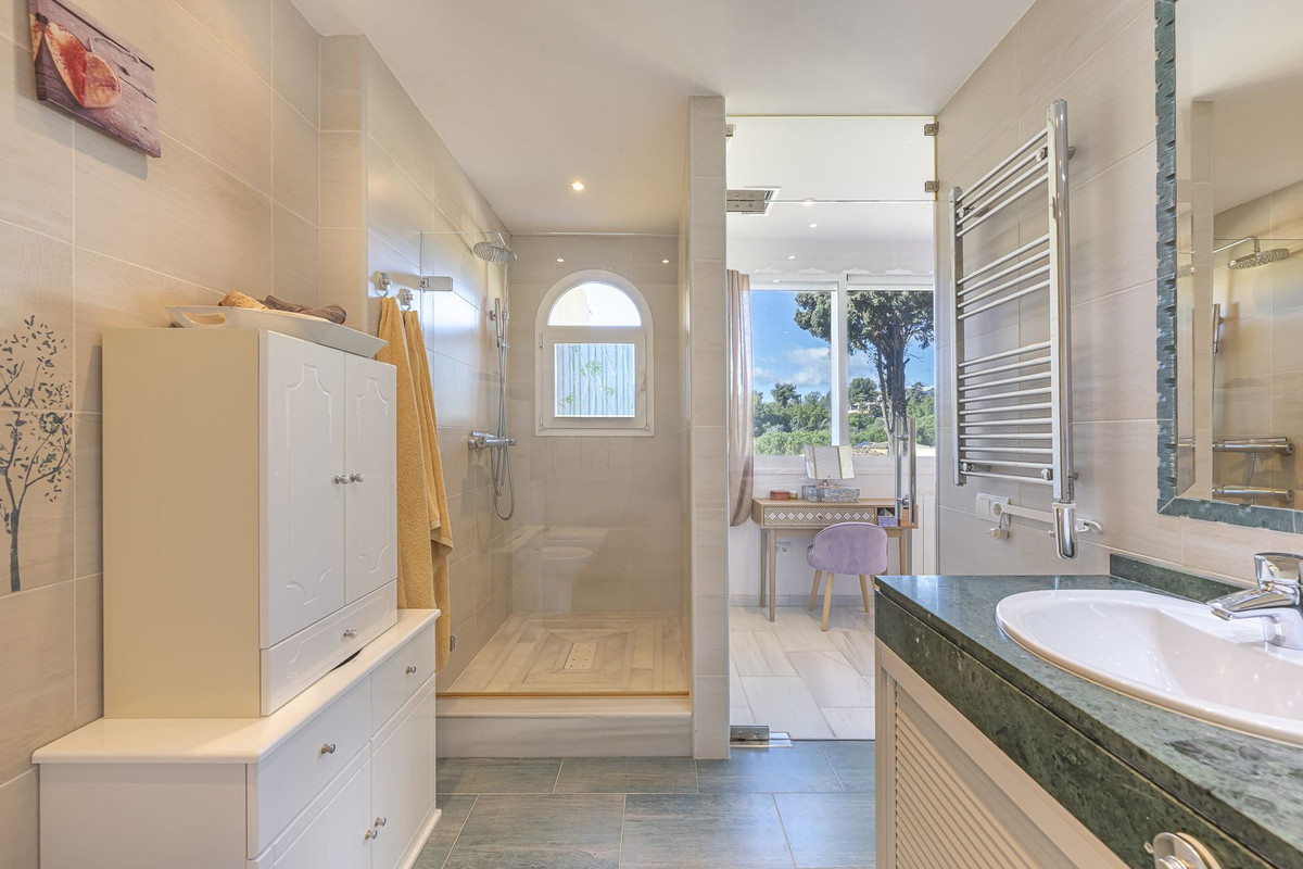 Se vende Pareada de 3 dormitorios en Costa Del Sol, Málaga, España
