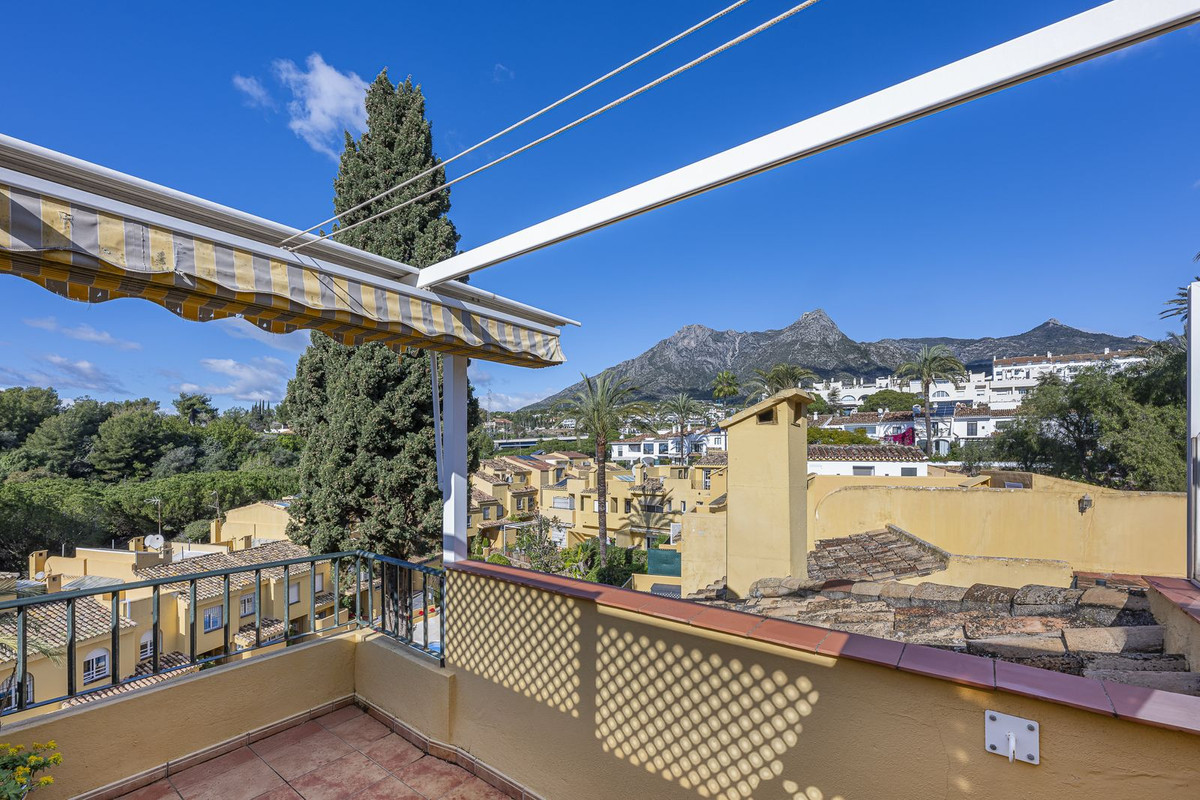 Se vende Pareada de 3 dormitorios en Costa Del Sol, Málaga, España