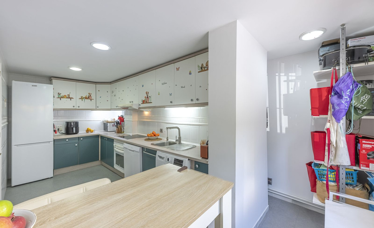 Se vende Pareada de 3 dormitorios en Costa Del Sol, Málaga, España