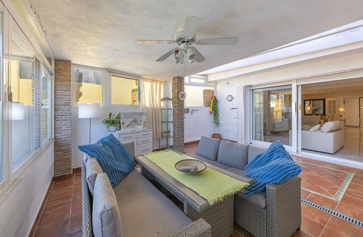 Se vende Pareada de 3 dormitorios en Costa Del Sol, Málaga, España