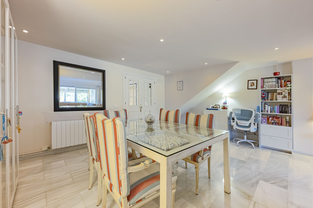Se vende Pareada de 3 dormitorios en Costa Del Sol, Málaga, España