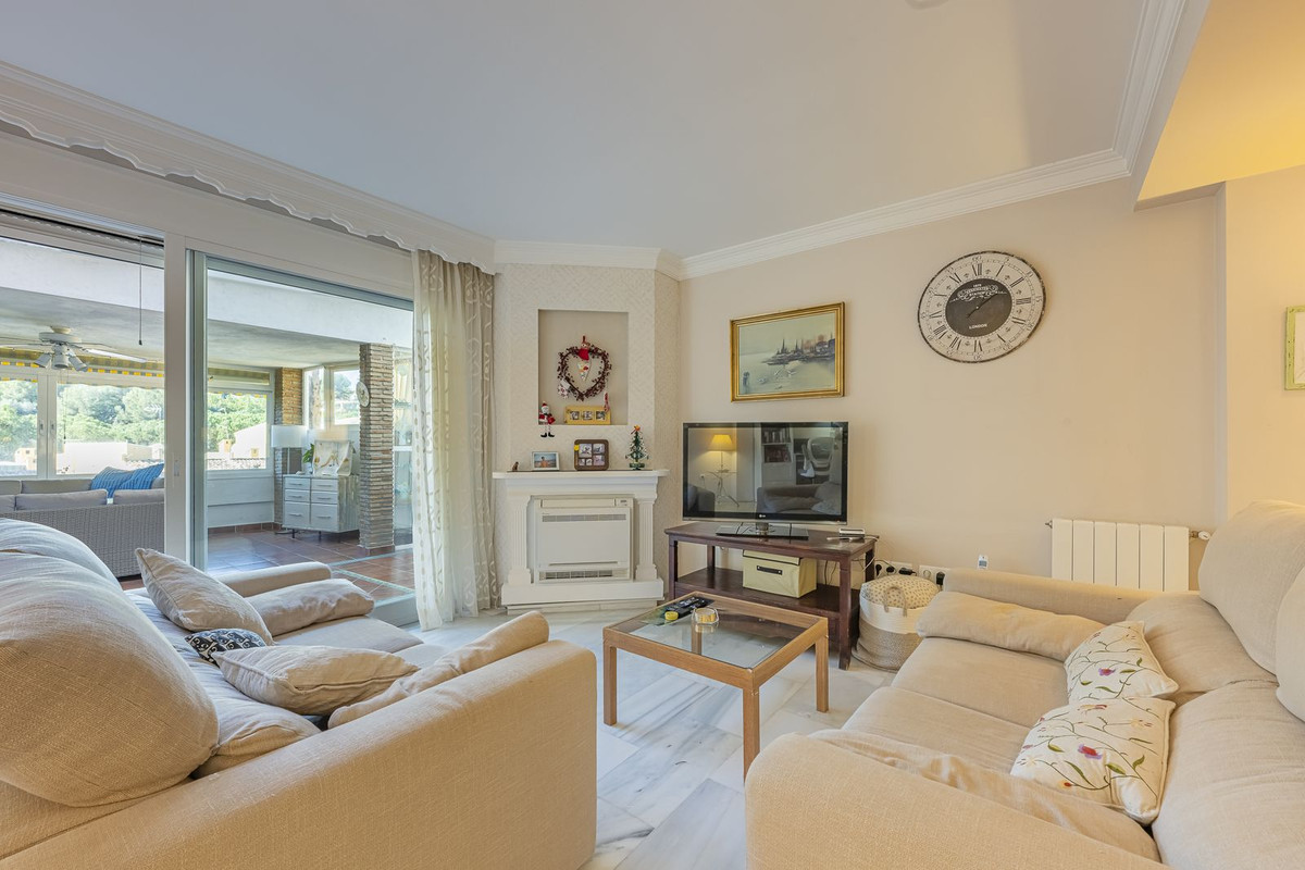 Se vende Pareada de 3 dormitorios en Costa Del Sol, Málaga, España