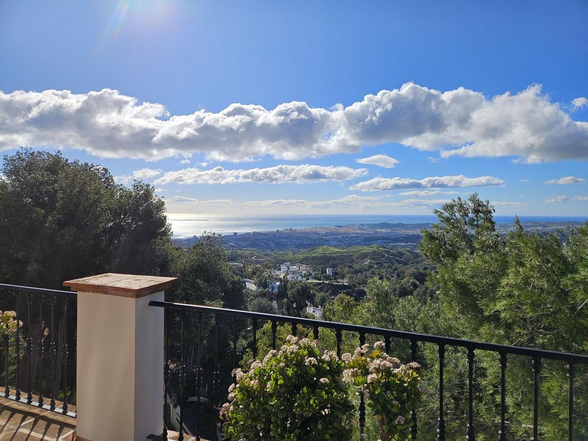 7 Bed Townhouse for sale in Mijas Costa Del Sol, Málaga, Spain
