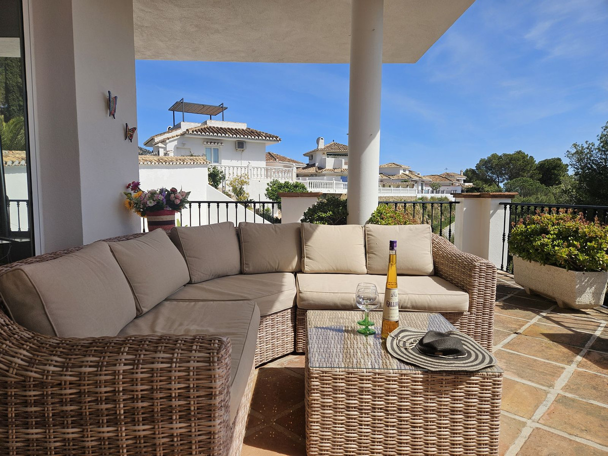7 Bed Townhouse for sale in Mijas Costa Del Sol, Málaga, Spain