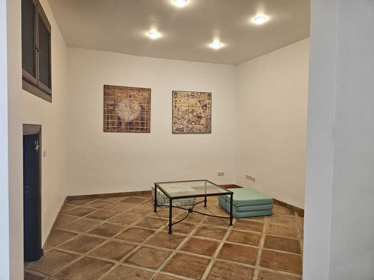 7 Bed Townhouse for sale in Mijas Costa Del Sol, Málaga, Spain