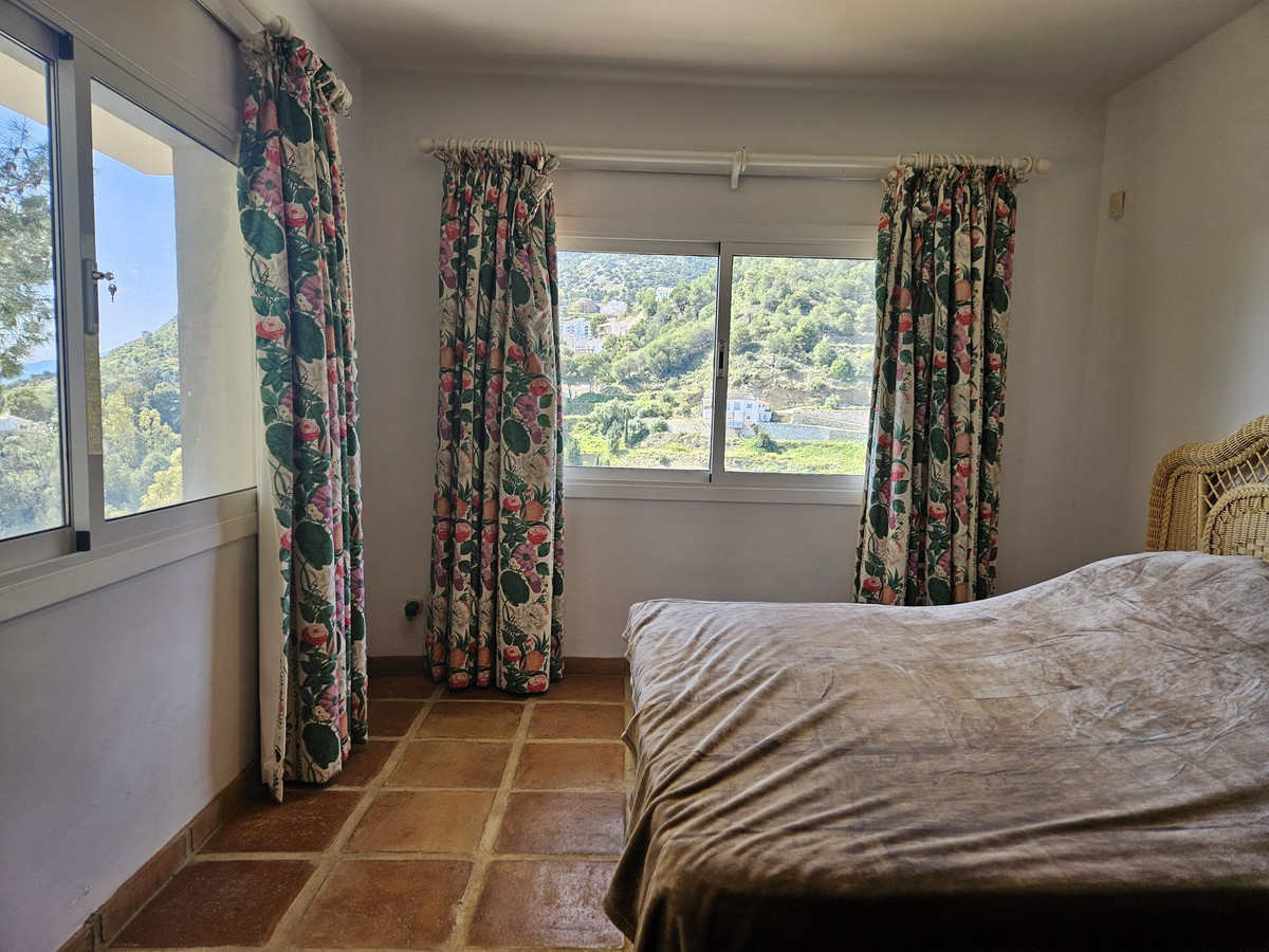 7 Bed Townhouse for sale in Mijas Costa Del Sol, Málaga, Spain