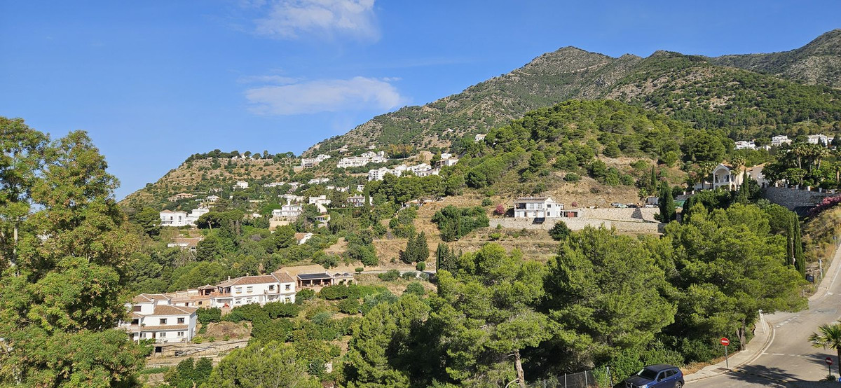 7 Bed Townhouse for sale in Mijas Costa Del Sol, Málaga, Spain