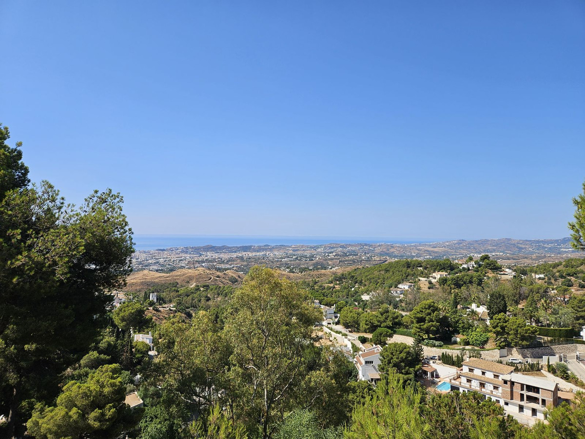 7 Bed Townhouse for sale in Mijas Costa Del Sol, Málaga, Spain
