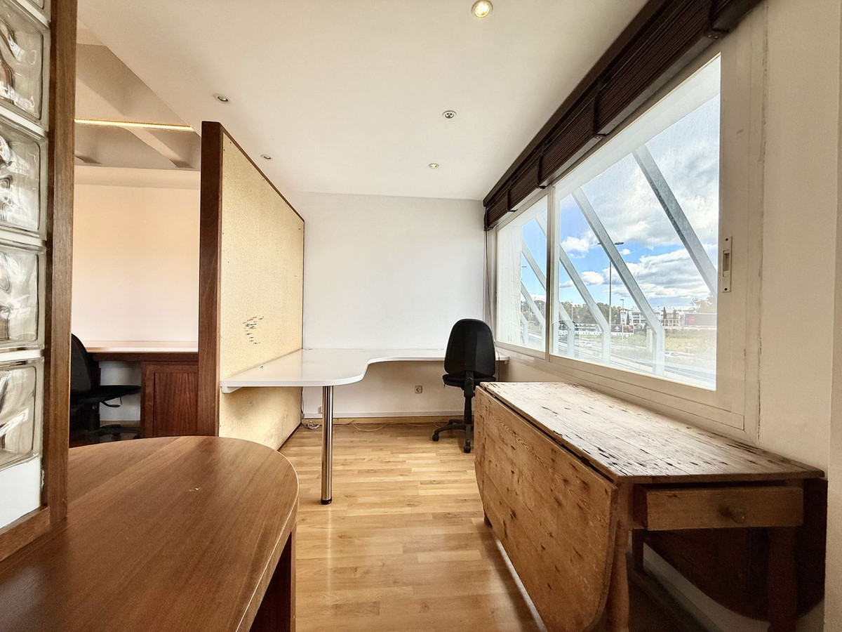 Se vende Oficina  en Costa Del Sol, Málaga, España