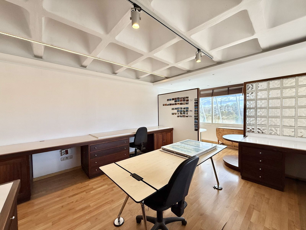 Se vende Oficina  en Costa Del Sol, Málaga, España