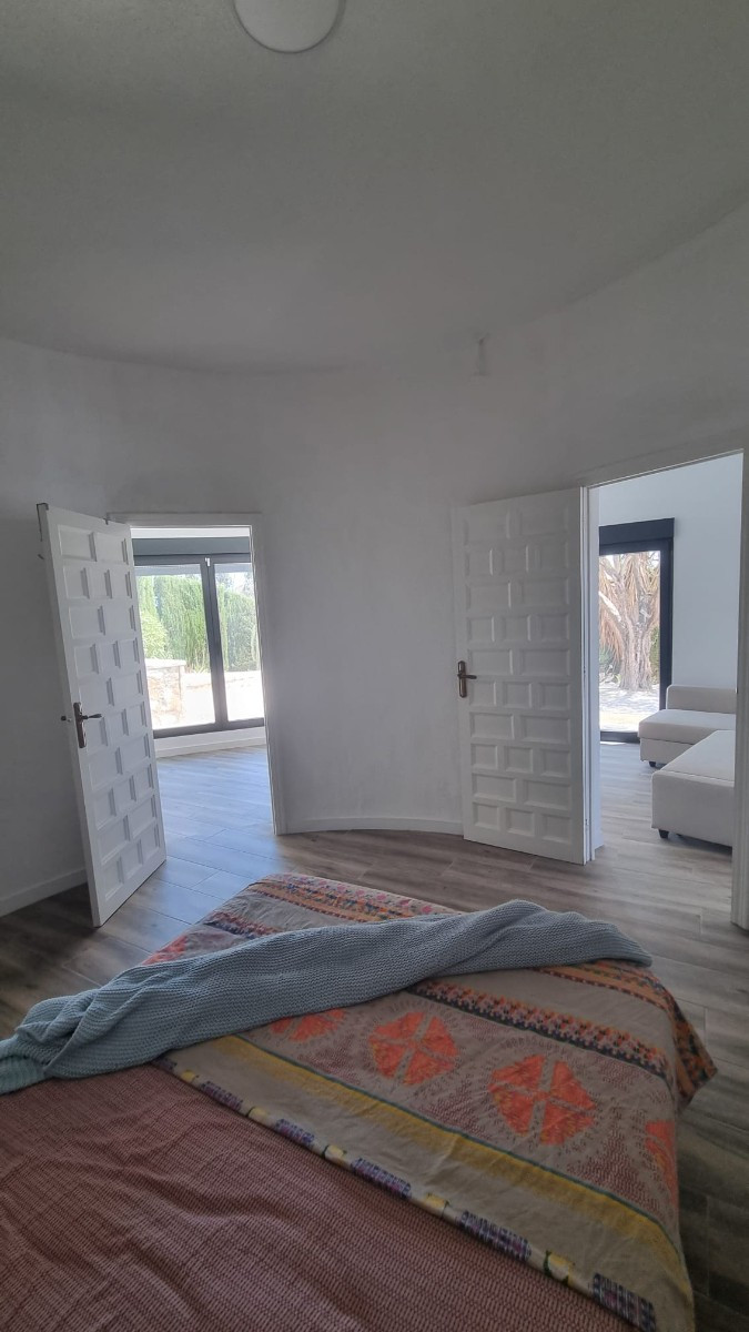 Se vende Villa - Chalet de 5 dormitorios en Costa Blanca, Alicante, España