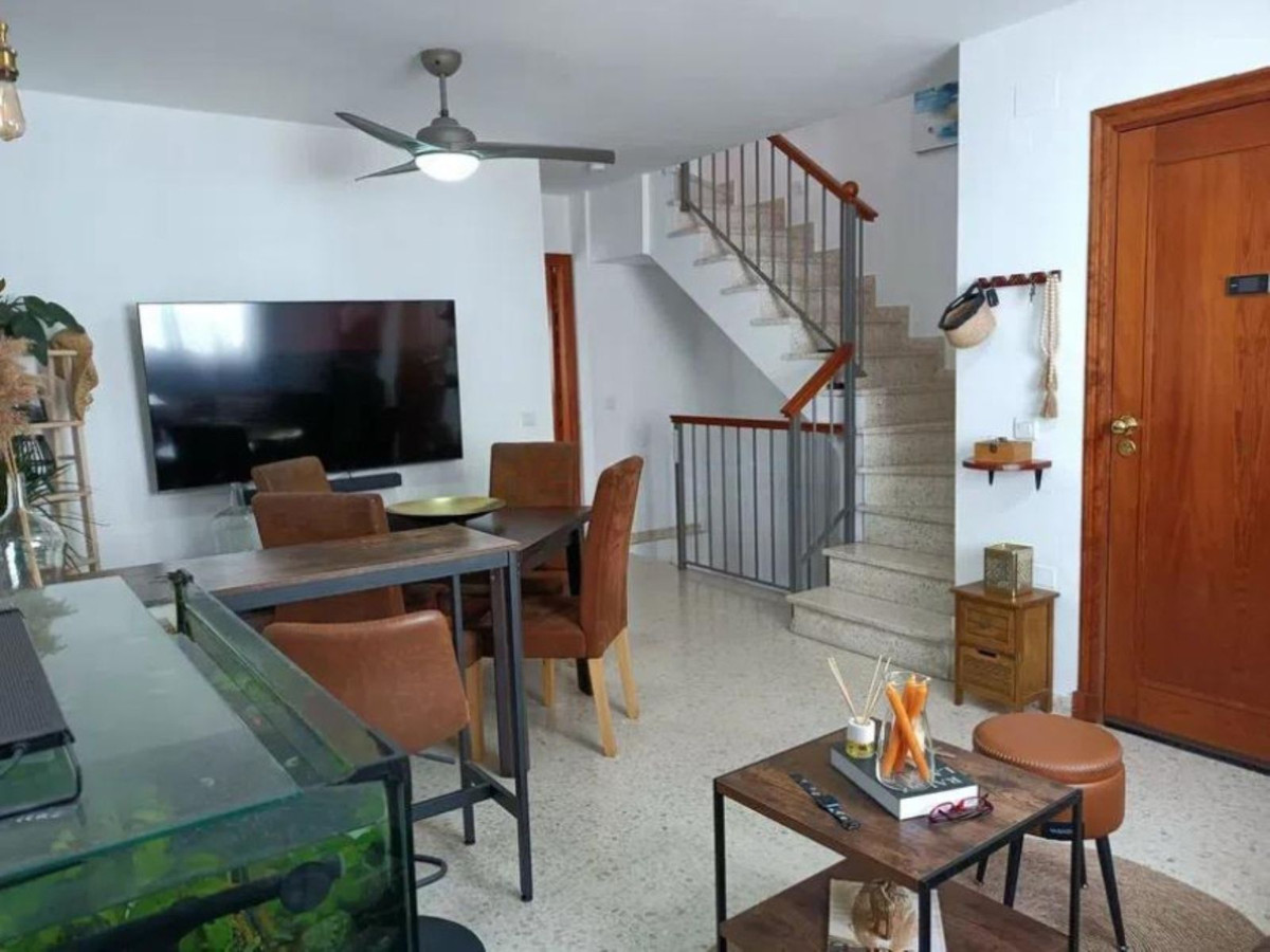 Se vende Adosada de 3 dormitorios en Costa Del Sol, Cadiz, España