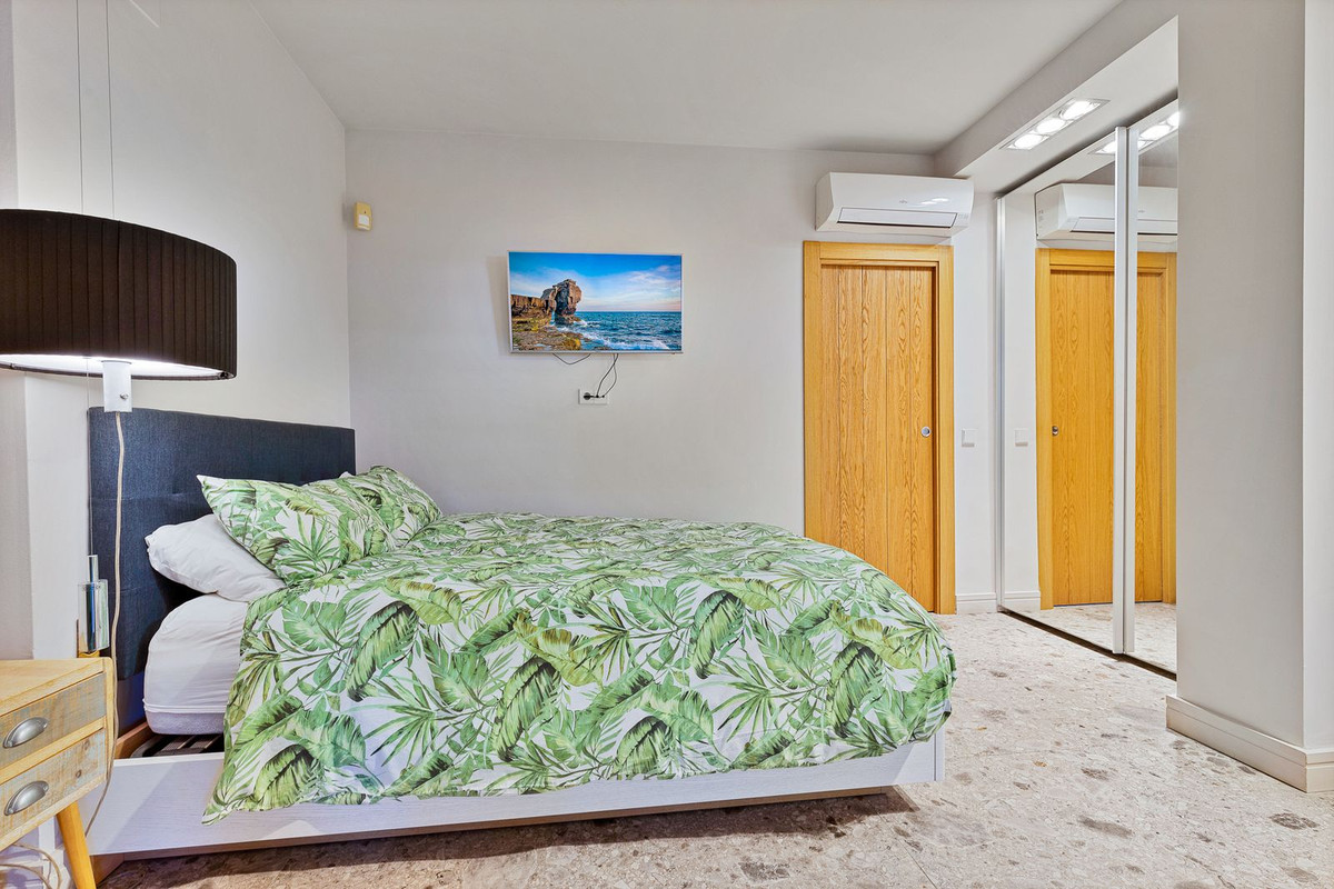 3 Bed Townhouse for sale in Benalmadena Costa Del Sol, Málaga, Spain