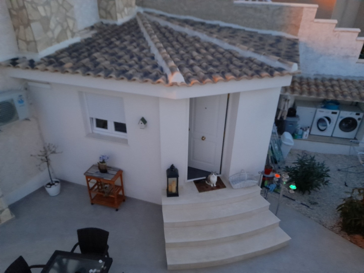 Se vende Villa - Chalet de 6 dormitorios en Costa Blanca, Alicante, España