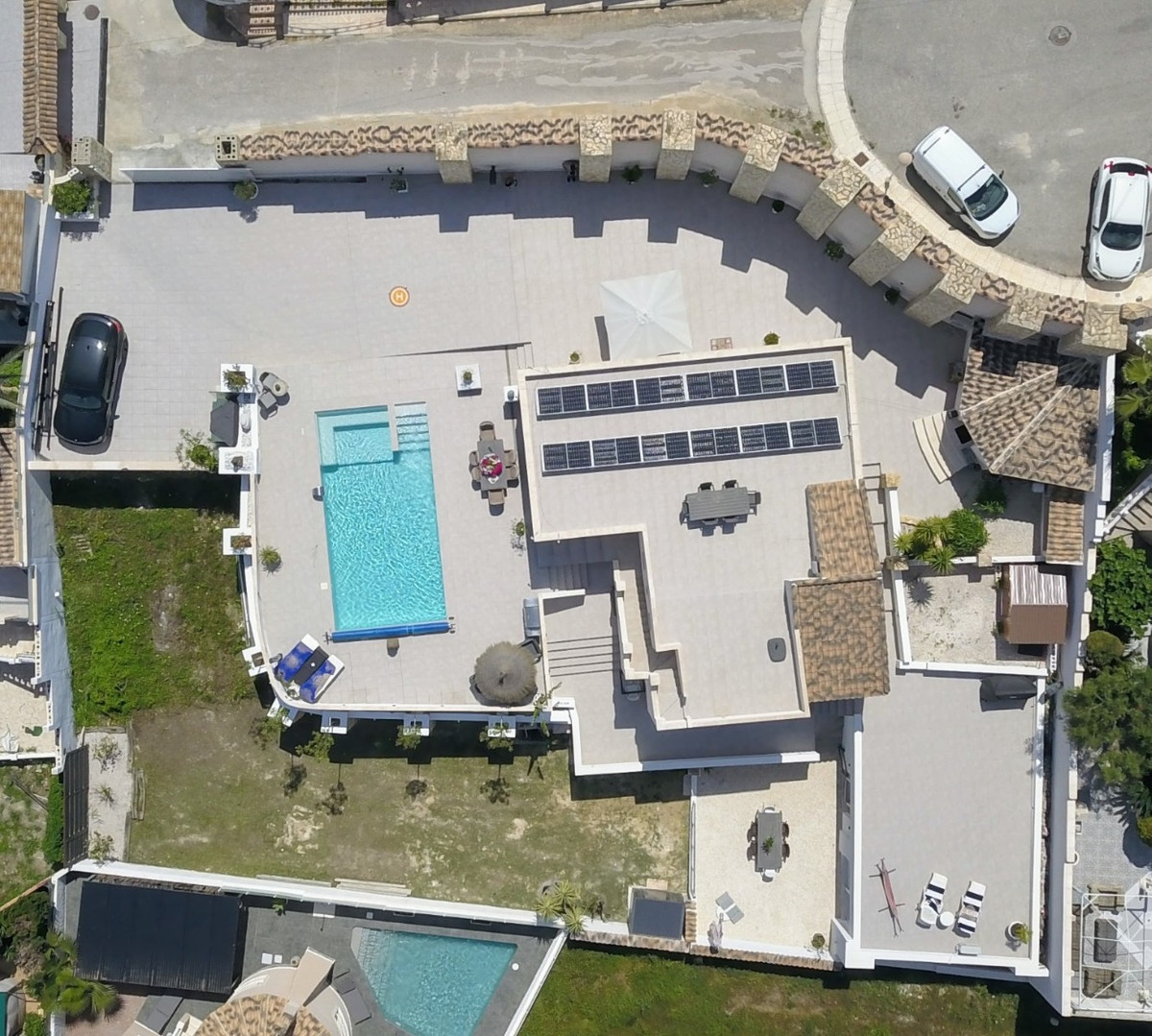 Se vende Villa - Chalet de 6 dormitorios en Costa Blanca, Alicante, España