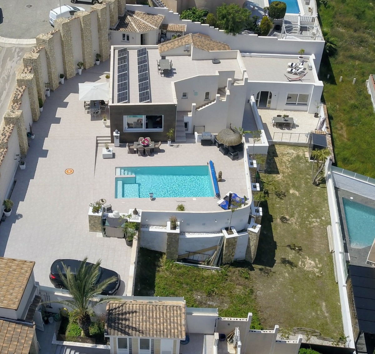 Se vende Villa - Chalet de 6 dormitorios en Costa Blanca, Alicante, España