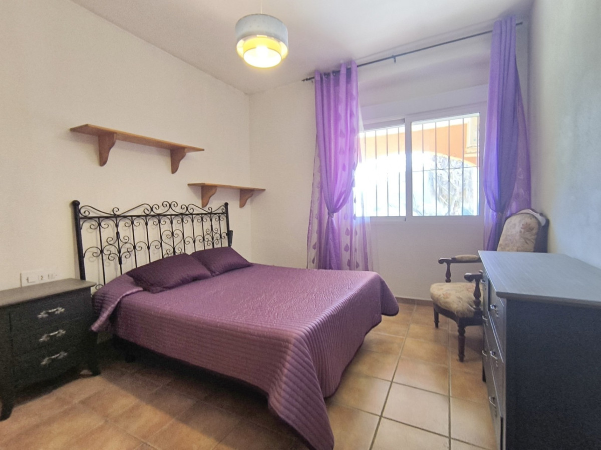 Se vende Villa - Chalet de 3 dormitorios en Costa Blanca, Alicante, España