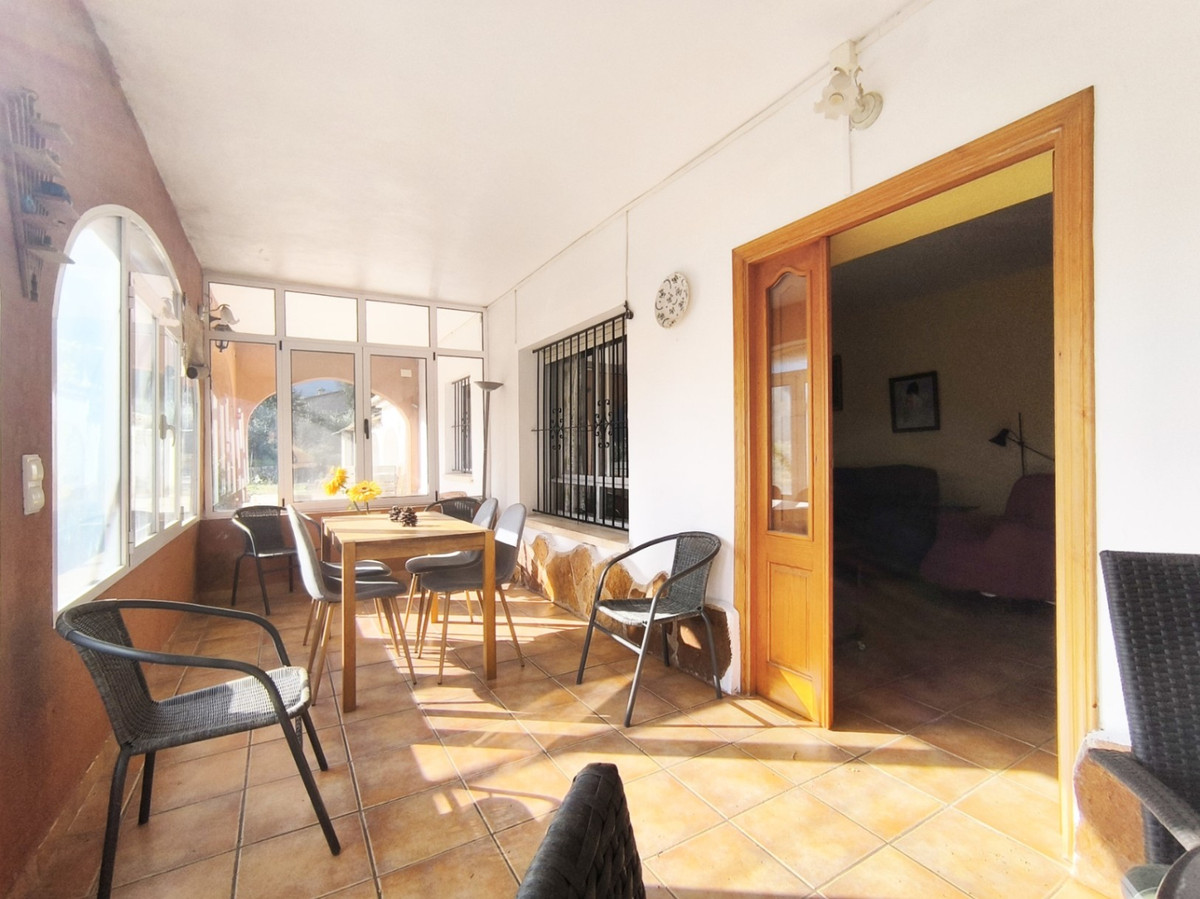 Se vende Villa - Chalet de 3 dormitorios en Costa Blanca, Alicante, España