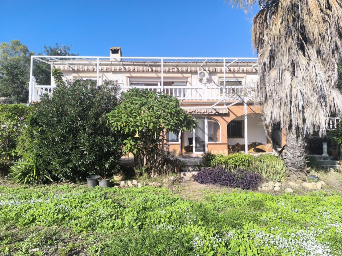 Se vende Villa - Chalet de 3 dormitorios en Costa Blanca, Alicante, España