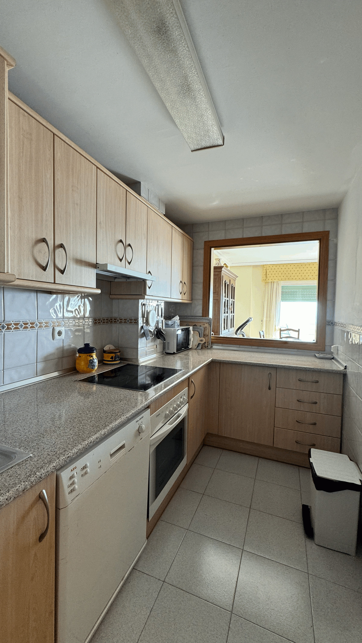 3 Bed Apartment for sale in Fuengirola Costa Del Sol, Málaga, Spain