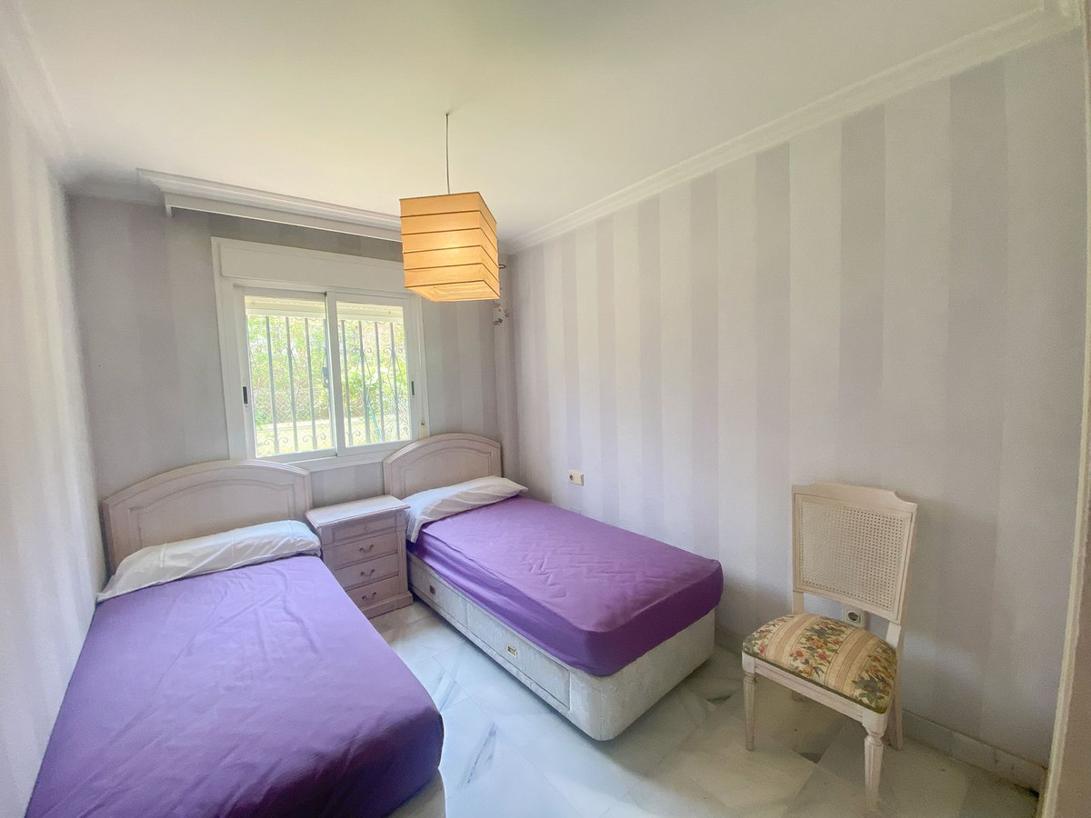 Se vende Apartamento Planta Baja de 3 dormitorios en Costa Del Sol, Málaga, España