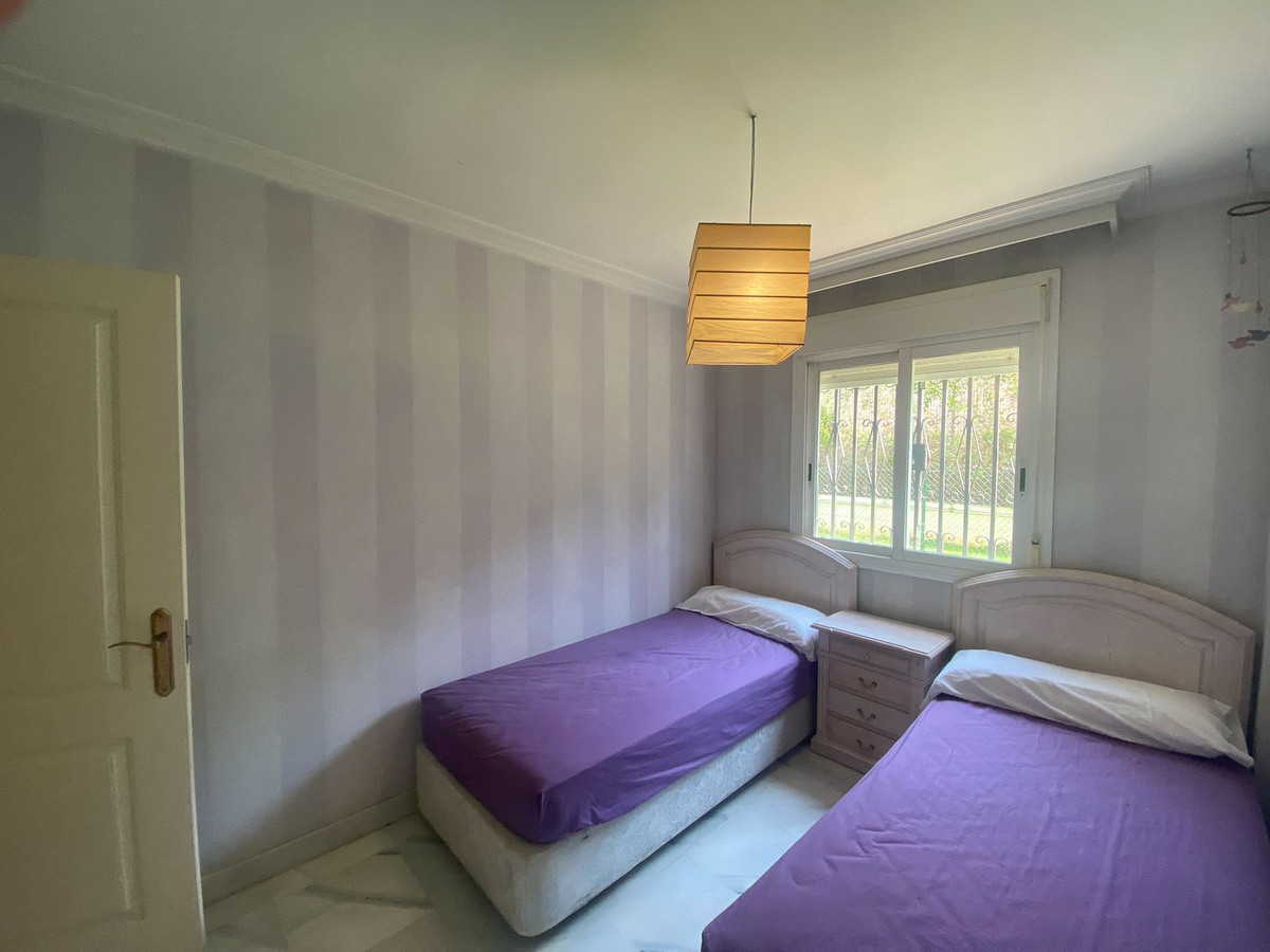 Se vende Apartamento Planta Baja de 3 dormitorios en Costa Del Sol, Málaga, España