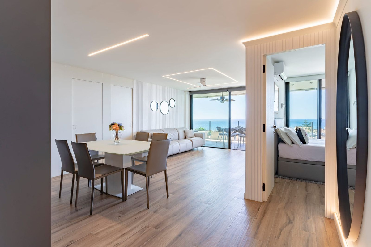 Se vende Apartamento Planta Media de 3 dormitorios en Costa Del Sol, Málaga, España