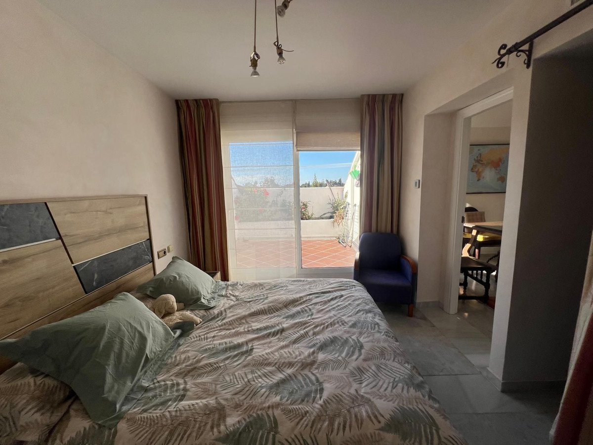 4 Bed Apartment for sale in Guadalmina Baja Costa Del Sol, Málaga, Spain