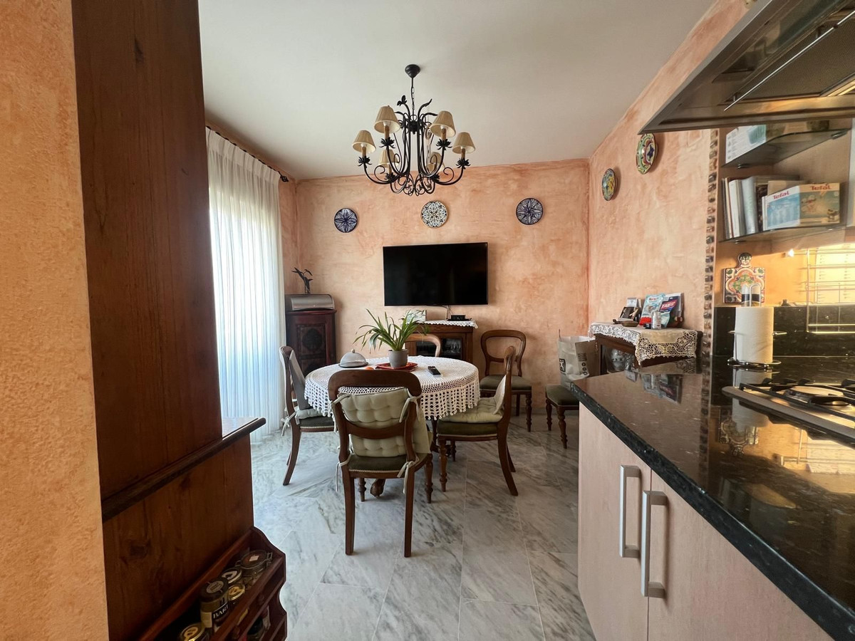 4 Bed Apartment for sale in Guadalmina Baja Costa Del Sol, Málaga, Spain