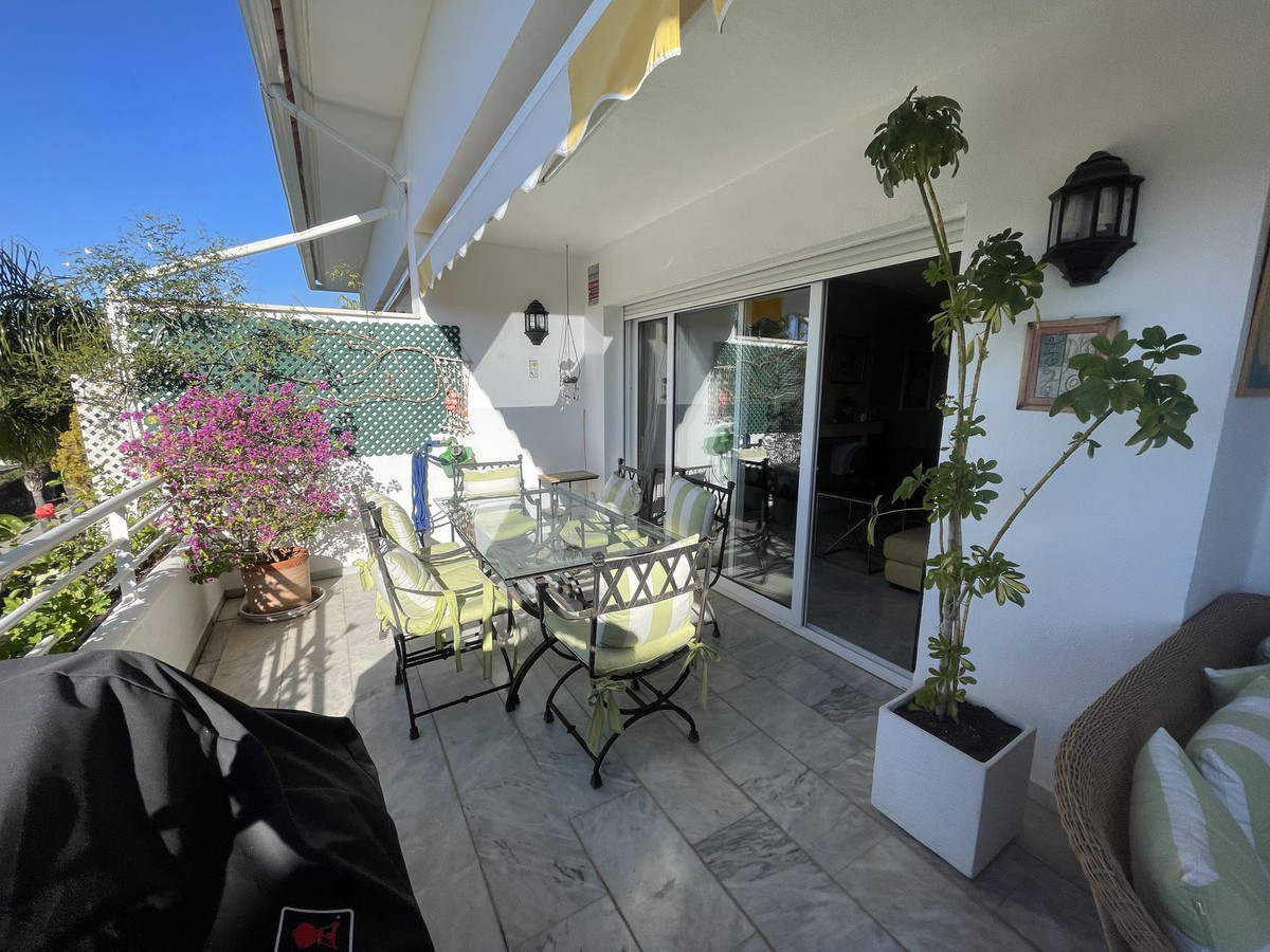 4 Bed Apartment for sale in Guadalmina Baja Costa Del Sol, Málaga, Spain
