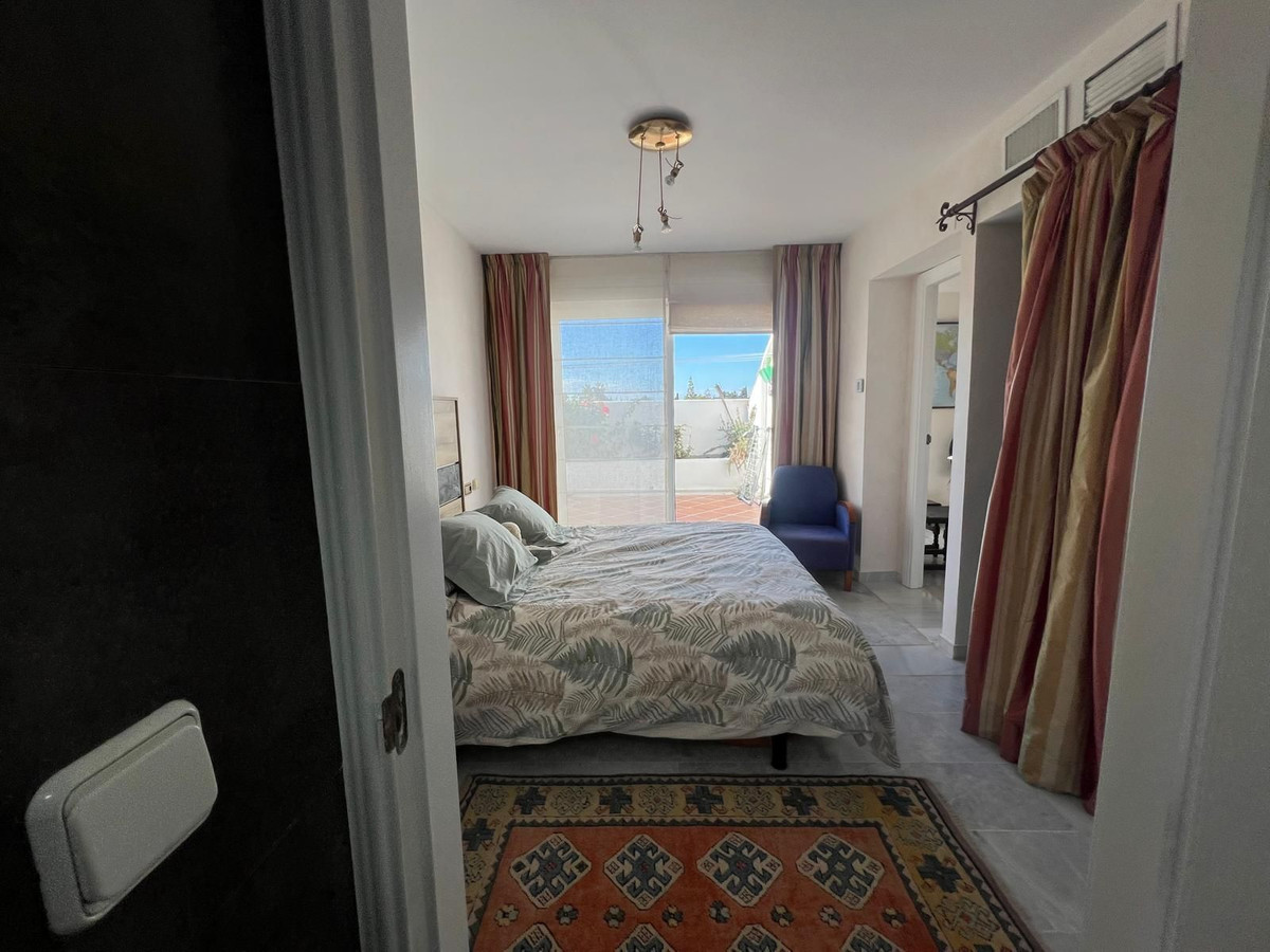 4 Bed Apartment for sale in Guadalmina Baja Costa Del Sol, Málaga, Spain