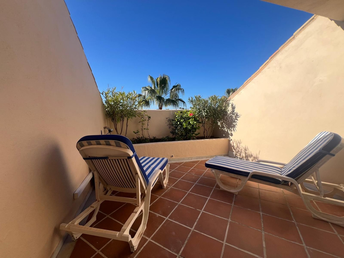 4 Bed Apartment for sale in Guadalmina Baja Costa Del Sol, Málaga, Spain